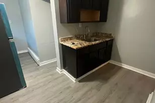 502 W Oak Ln, Glenolden, PA 19036 - Photo 9