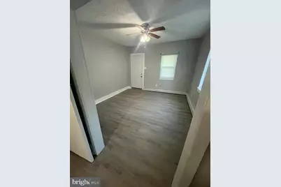 502 W Oak Lane, Glenolden, PA 19036 - Photo 5