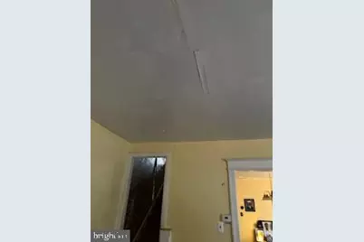 126 Hansen Terrace, Darby, PA 19023 - Photo 3