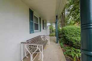 806 W Penn Pines Blvd, Aldan, PA 19018 - Photo 31