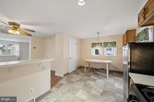 806 W Penn Pines Blvd, Aldan, PA 19018 - Photo 13