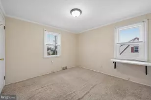 806 W Penn Pines Blvd, Aldan, PA 19018 - Photo 21