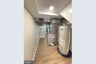 268 S Bayberry Lane, Upper Darby, PA 19082 - Photo 13