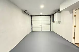 268 S Bayberry Ln, Upper Darby, PA 19082 - Photo 15