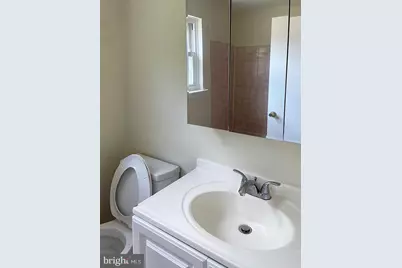 157 Meadowbrook Lane, Brookhaven, PA 19015 - Photo 7