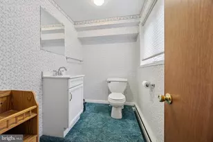 34 Wyncroft Dr, Media, PA 19063 - Photo 15