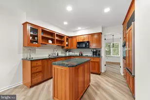 138 Montrose Ave, Bryn Mawr, PA 19010 - Photo 7