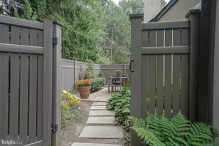 138 Montrose Ave, Bryn Mawr, PA 19010 - Photo 31