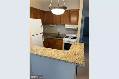 4701 Pennell Road #J-11, Aston, PA 19014 - Photo 7