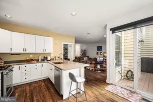 102 Dundee Mills Ln, Wallingford, PA 19086 - Photo 15