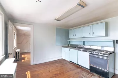 115 Clifton Avenue, Darby, PA 19023 - Photo 25