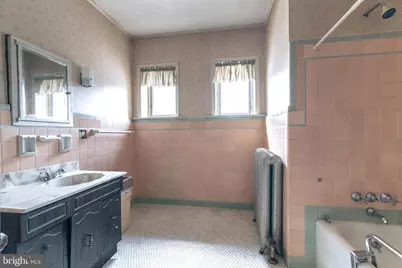 115 Clifton Avenue, Darby, PA 19023 - Photo 15