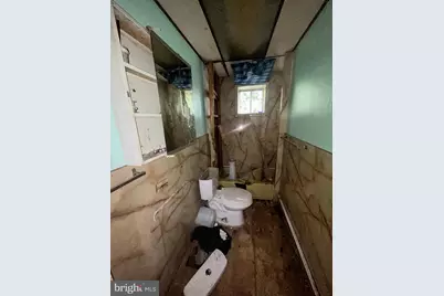 2704 W 4th Street, Chester, PA 19013 - Photo 19