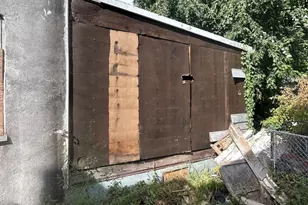 2704 W 4th St, Chester, PA 19013 - Photo 25