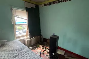 2704 W 4th St, Chester, PA 19013 - Photo 15