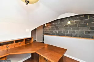 88 E Essex Ave, Lansdowne, PA 19050 - Photo 39