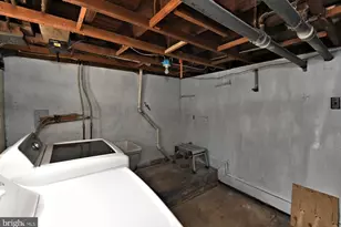 88 E Essex Ave, Lansdowne, PA 19050 - Photo 45