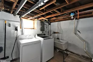 88 E Essex Ave, Lansdowne, PA 19050 - Photo 47