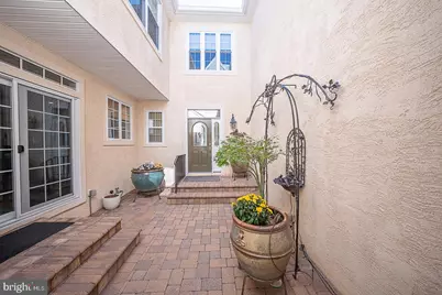 16 Creekview Circle, West Chester, PA 19382 - Photo 3