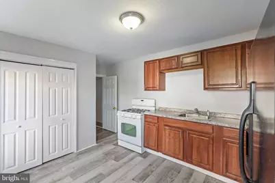 408 Highland Avenue, Chester, PA 19013 - Photo 9