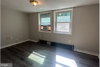 720 Clifton Avenue, Collingdale, PA 19023 - Photo 3