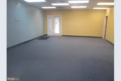 1254 W Chester Pike #106, Havertown, PA 19083 - Photo 5