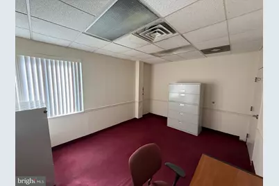 1254 W Chester Pike #206B, Havertown, PA 19083 - Photo 3