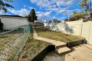 160 W Ridge Rd, Marcus Hook, PA 19061 - Photo 31