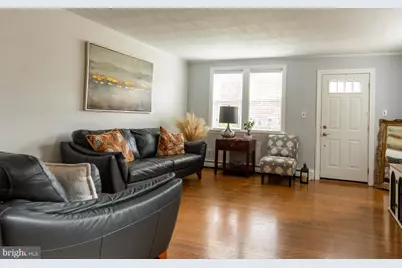 257 W Greenwood Avenue, Lansdowne, PA 19050 - Photo 3