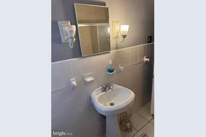 410 Laurel Road, Lansdowne, PA 19050 - Photo 9