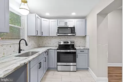 22 N Front Street, Darby, PA 19023 - Photo 7