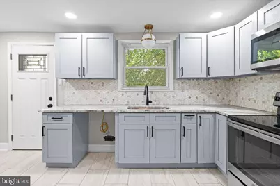 22 N Front Street, Darby, PA 19023 - Photo 5