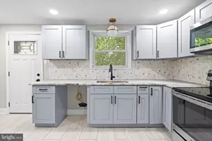 22 N Front St, Darby, PA 19023 - Photo 5