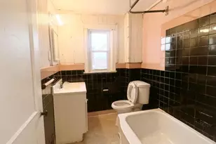 921 Lincoln St, Chester, PA 19013 - Photo 5