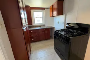 921 Lincoln St, Chester, PA 19013 - Photo 5