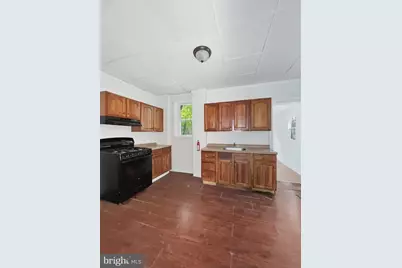 1102 Parker Street, Chester, PA 19013 - Photo 3