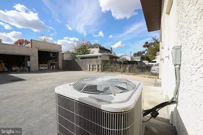 800 Woodlawn Avenue, Collingdale, PA 19023 - Photo 59