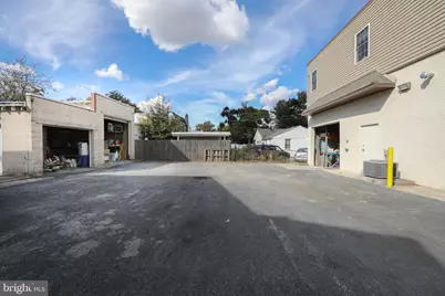 800 Woodlawn Avenue, Collingdale, PA 19023 - Photo 45