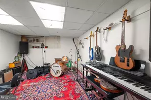 203 E 5th St, Media, PA 19063 - Photo 49