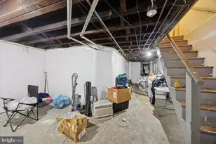 209 E Greenwood Ave, Upper Darby, PA 19082 - Photo 13