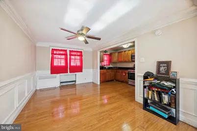 209 E Greenwood Avenue, Upper Darby, PA 19082 - Photo 5