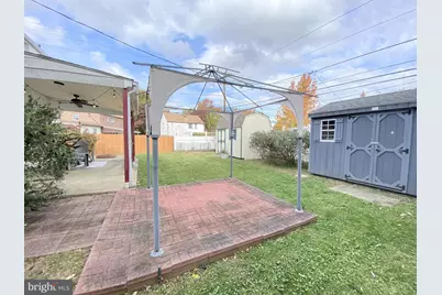 880 Quaint Street, Secane, PA 19018 - Photo 23