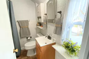 880 Quaint St, Secane, PA 19018 - Photo 17