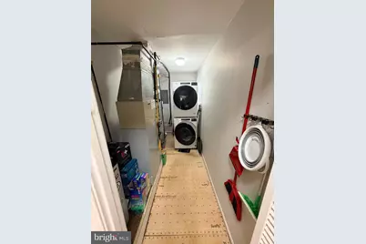 521 Corinthian Avenue, Essington, PA 19029 - Photo 9