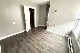 229 Ridley Ave, Folsom, PA 19033 - Photo 7