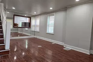 1105 W 8th St, Chester, PA 19013 - Photo 7