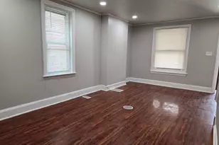 1105 W 8th St, Chester, PA 19013 - Photo 23