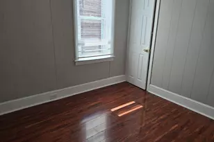 1105 W 8th St, Chester, PA 19013 - Photo 15