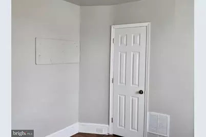 1105 W 8th Street, Chester, PA 19013 - Photo 29