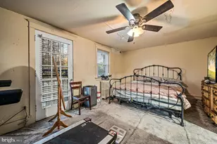 114 E Parkway Ave, Chester, PA 19013 - Photo 15